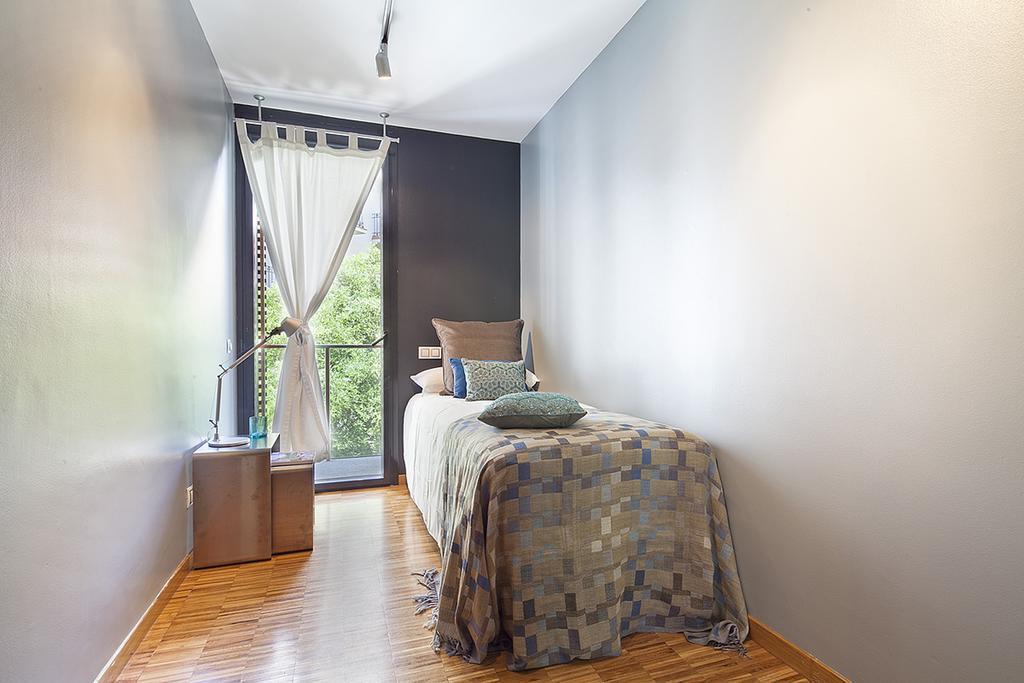 Apartment - Sarria Near Center *